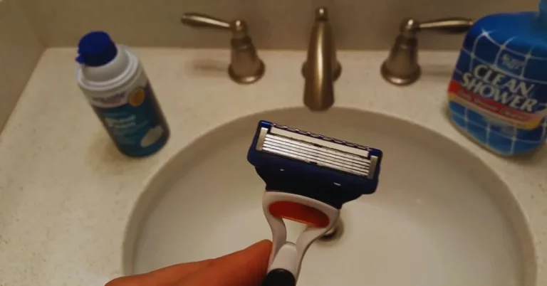 Why Do Razor Blades Get Dull